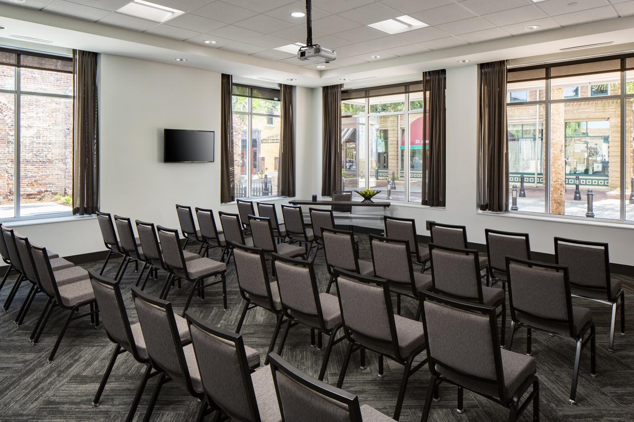 Hyatt Place Sumter/Downtown Екстер'єр фото